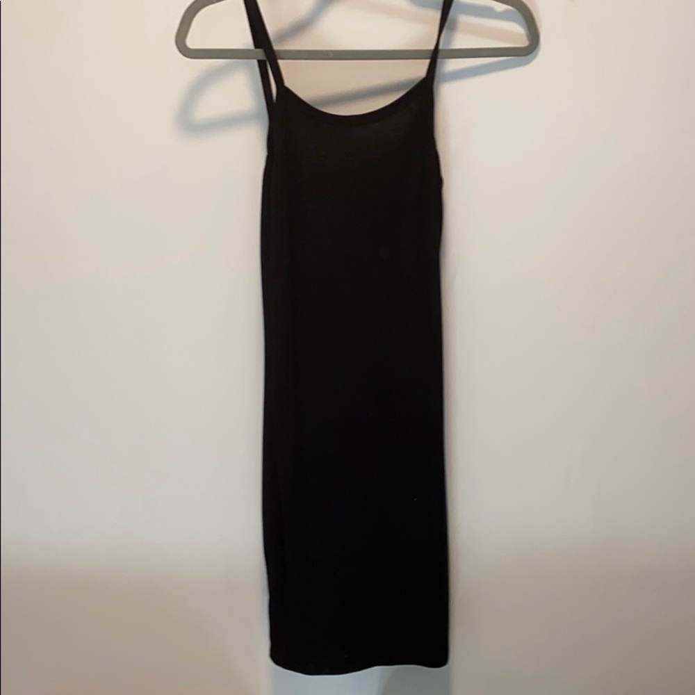 BRAND NEW LULUS SIMPLE BLACK DRESS